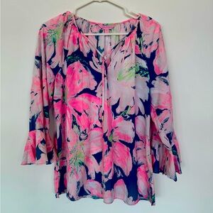 Lilly Pulitzer Floral Pink and Green Women's Top sz M 100% rayon